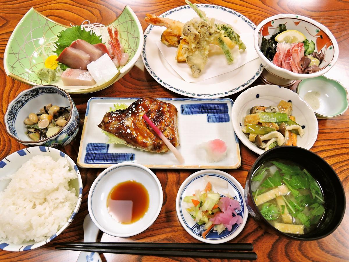 Uchinadamachi Cycling Terminal酒店 外观 照片